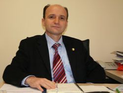 Prof.Dr.Bülent TOPUZ 'un özgeçmişi